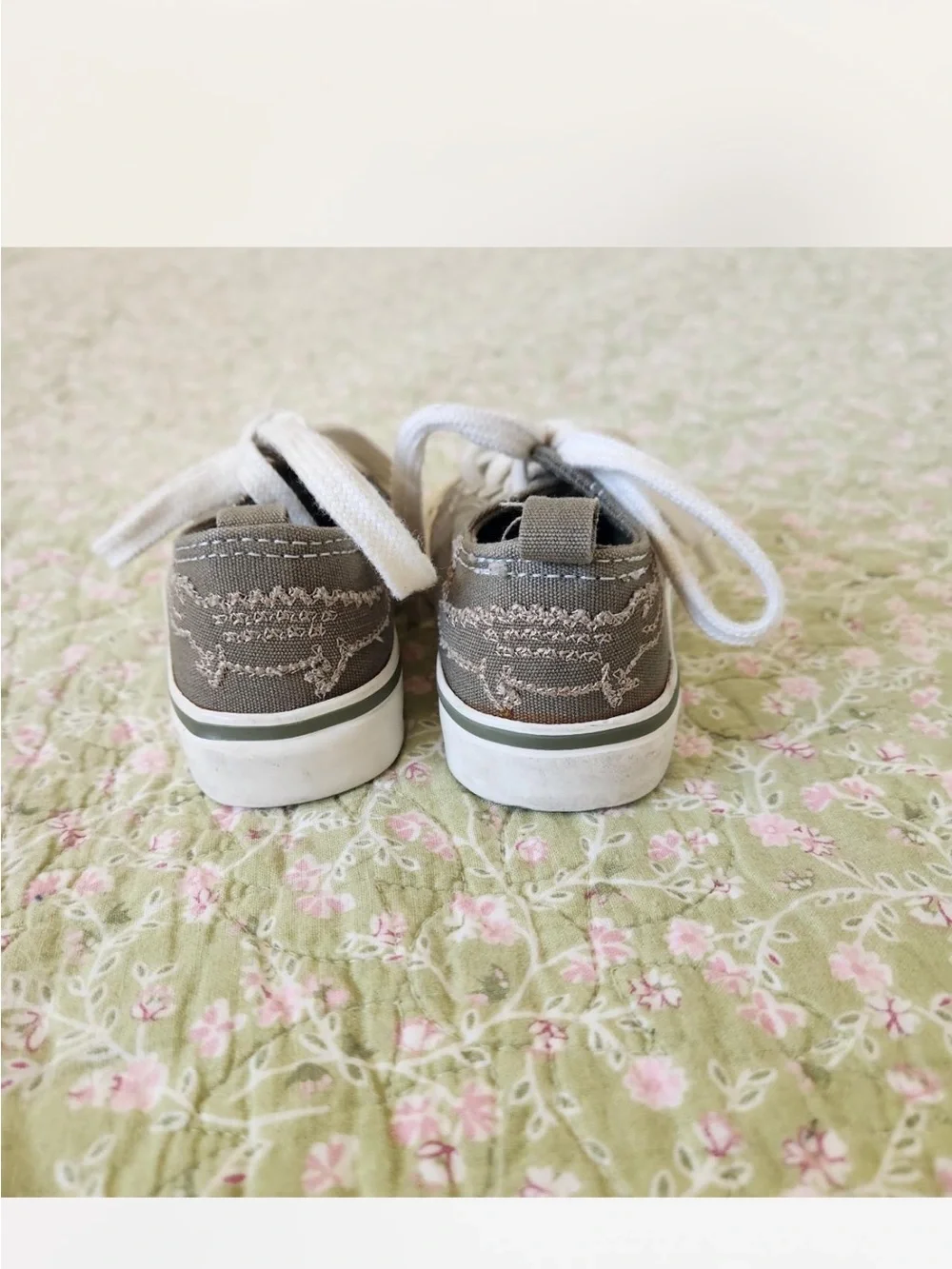 Janie And Jack Toddler Boys Grey Canvas Low Top Sneakers Shoes Size 4